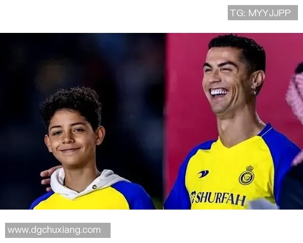 喜欢足球明星有错吗探讨偶像崇拜与个人价值观的关系